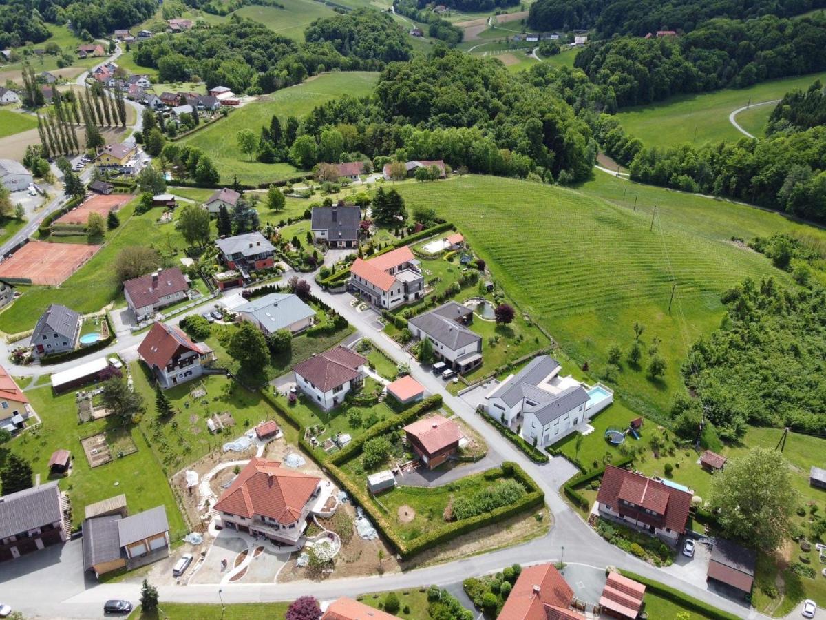 Ferienwohnung Berghausen Exterior foto